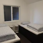 Apartment Hamn I - Private With Seaview Senja