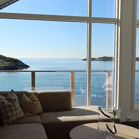 Hamn I - Private With Seaview *