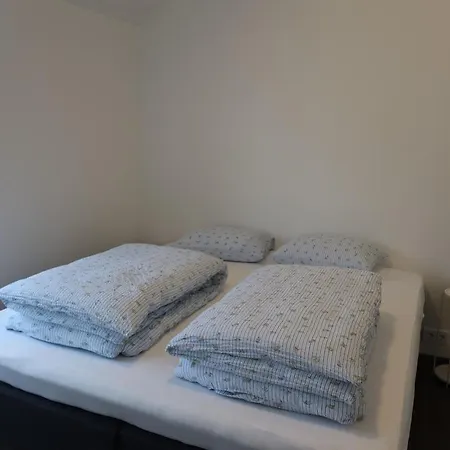 Apartment Hamn I - Private With Seaview Senja