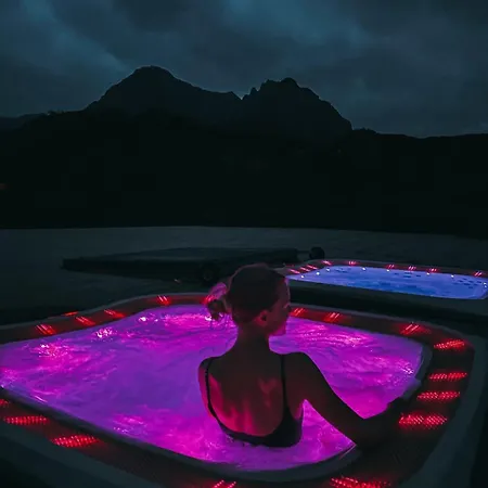 Hamn I - Private With Seaview Apartmán Senja