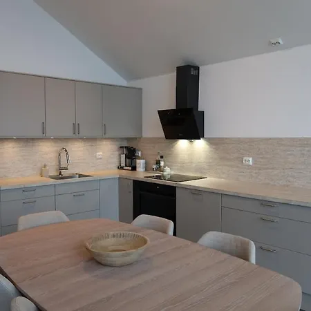 Hamn I - Private With Seaview Apartment