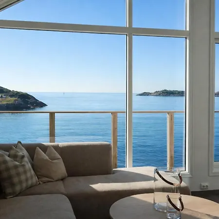 Hamn I - Private With Seaview Apartment